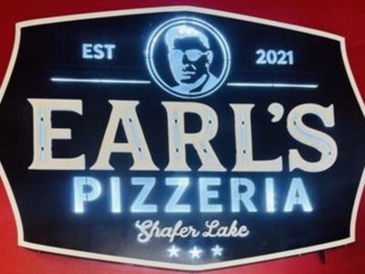Earl's Pizzeria