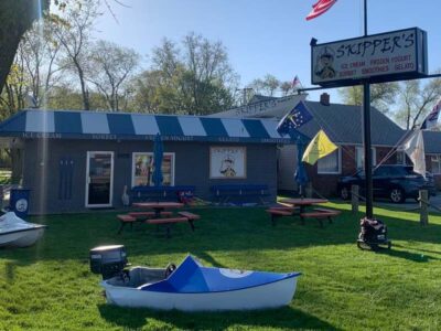 Skipper's Frozen Yogurt & Dessert Shop
